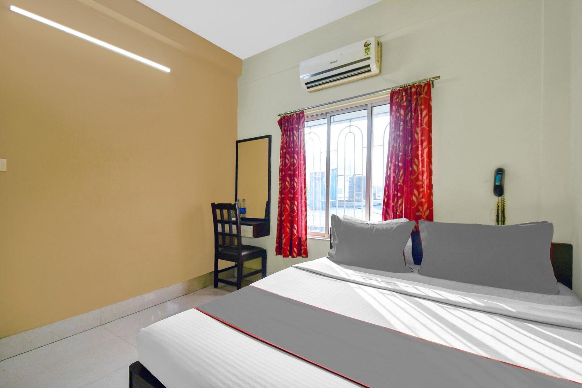 Capital O Kabita Guest House Near Acropolis Mall Калькутта Экстерьер фото