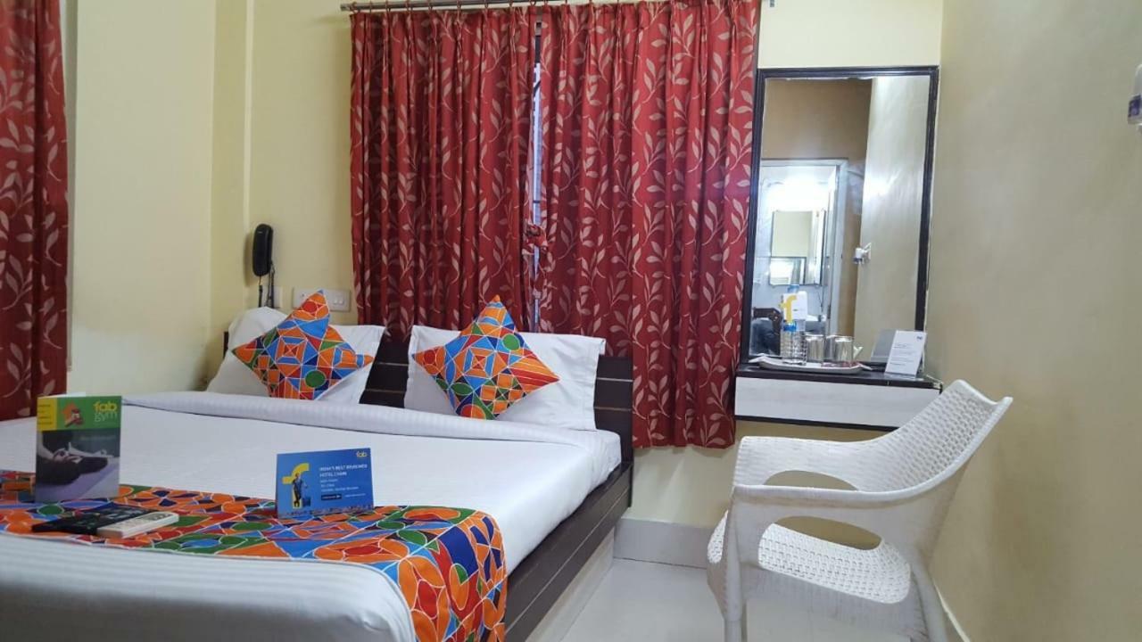 Capital O Kabita Guest House Near Acropolis Mall Калькутта Экстерьер фото